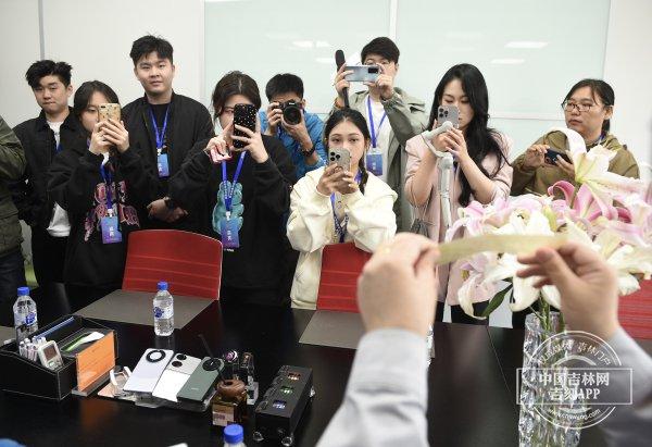 完善金融支持体系 助力“小巨人”爆发“大能量”