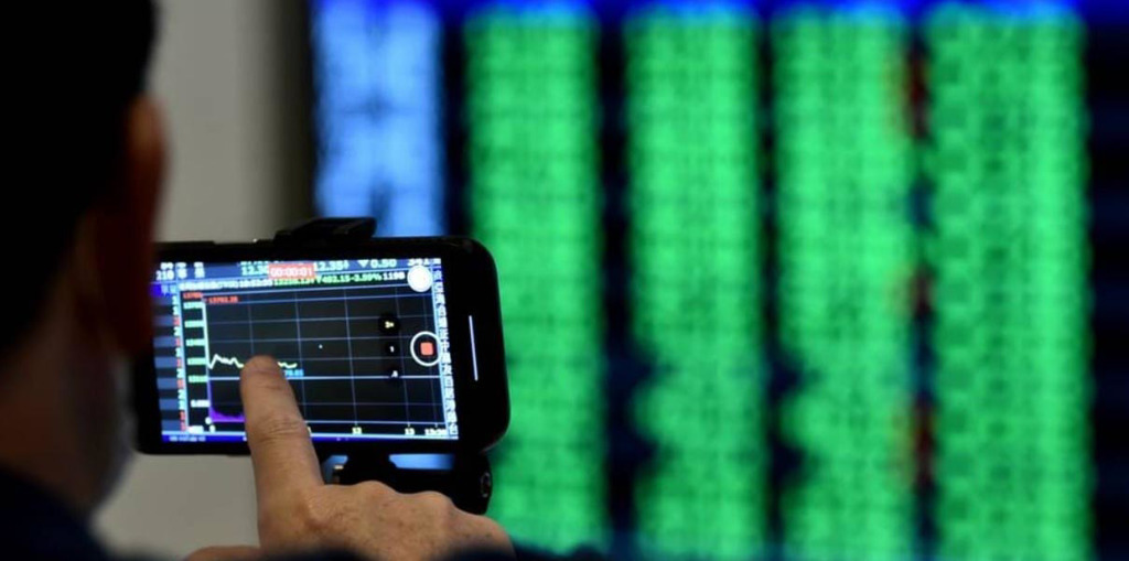 市场恐慌刺激美股继续重挫